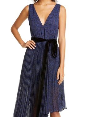 NWT Alice + Olivia Aiden Georgette Dress with Waist Tie Size 8